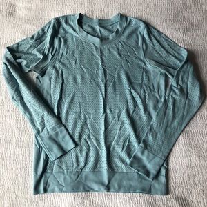 swiftly breeze long sleeve
